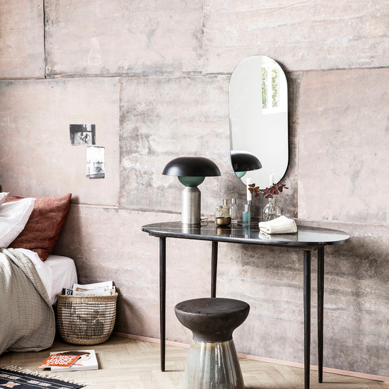 Mirror, Walls, Clear